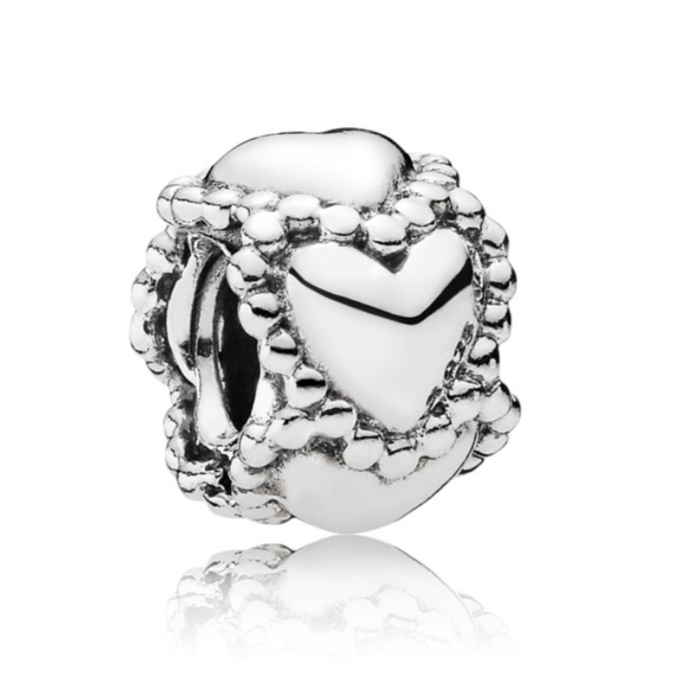 Everlasting hearts pandora charm